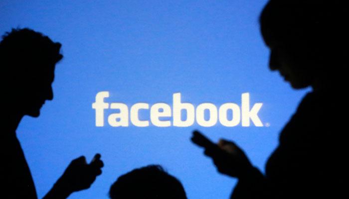 How to hack someone's Facebook without them knowing
