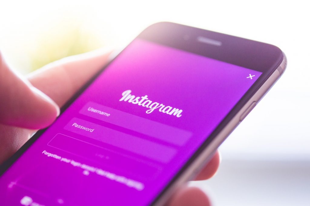 How to hack Someone's Instagram Password